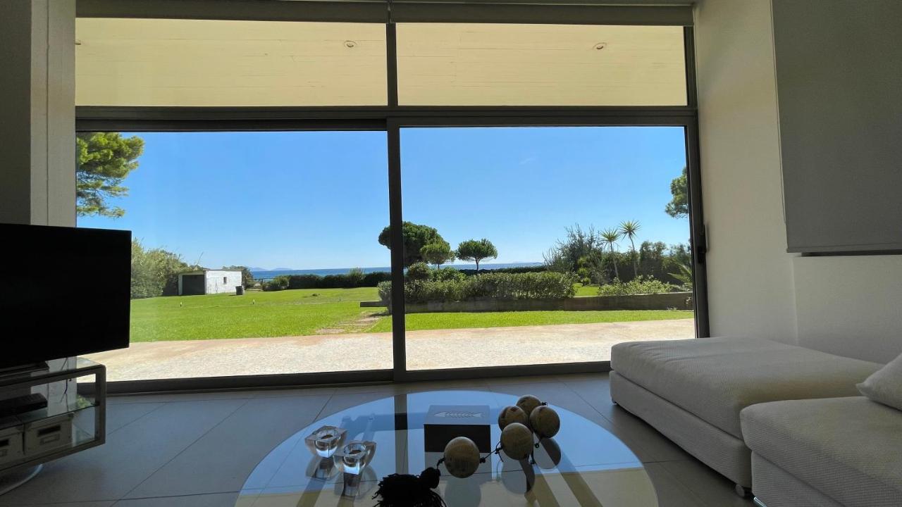 Beachfront Villa Hoopoe Schinias, Marathon Exterior photo